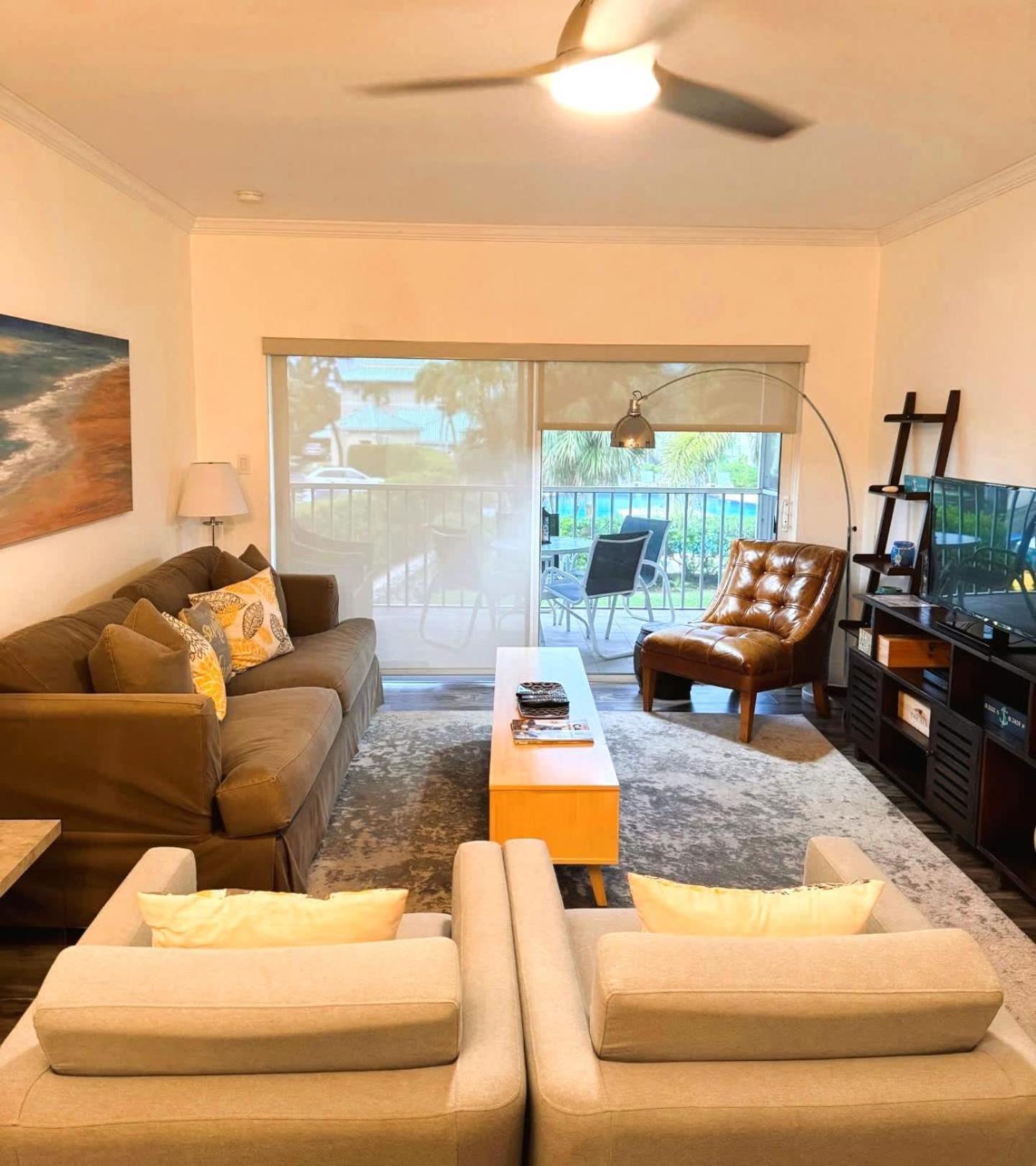 Beach Living At Plantation Village Blgs George Town Exteriör bild
